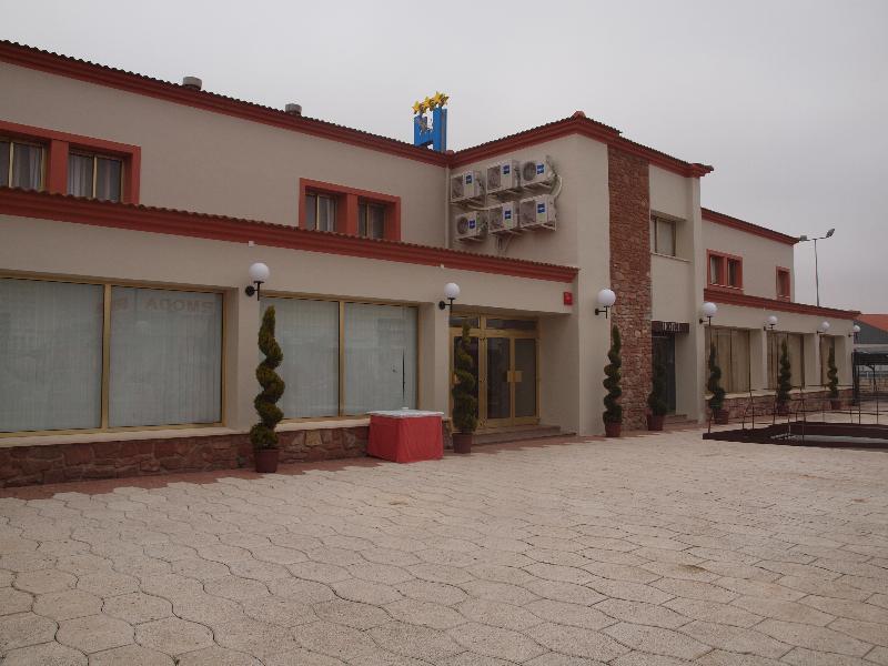 Hotel Insula Barataria Alcazar de San Juan Kültér fotó